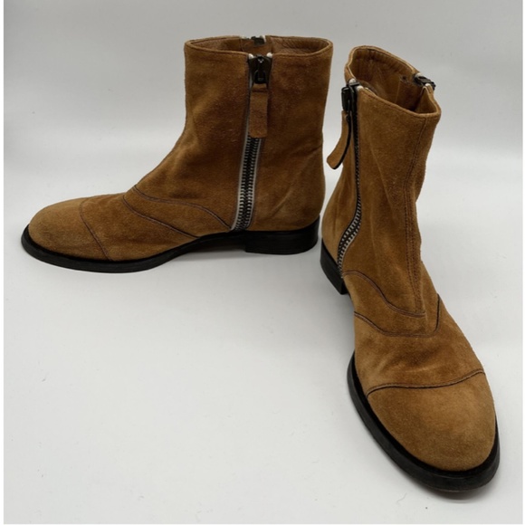 Chloe 'Lexie' Light Brown Suede Flat Ankle Bootie w/ Zip Accent sz 36 - Picture 2 of 5